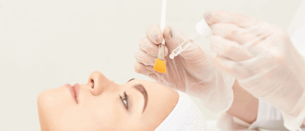 Kjemisk peeling TCA REGEN PEEL hos Wellclinic